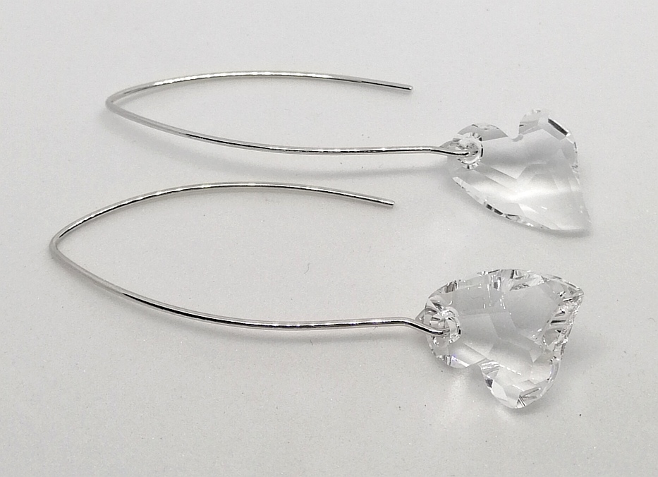 Crystal heart earrings | MANGO
